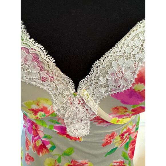 Victoria's Secret Floral Lace Built in Bra Slip Babydoll Teddy Slip Lingerie 36D - Picture 7 of 13